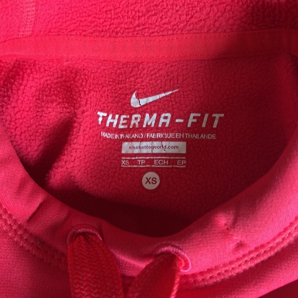 Nike Therma-fit Hoodie - Picture 2 of 2